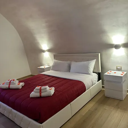 Mon - 3*